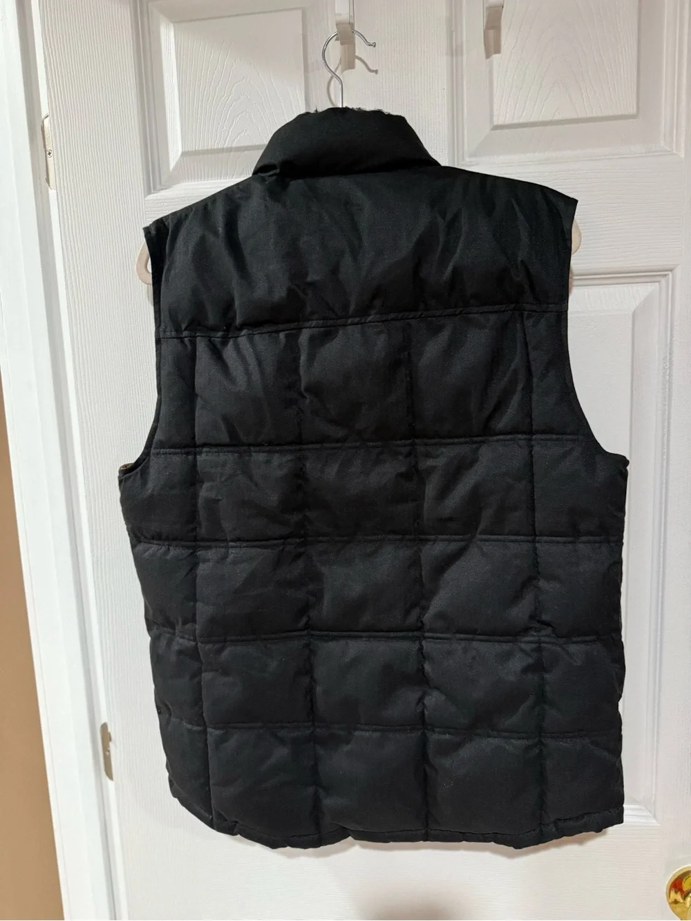 Goodfellow & Co Black Quilted Vest with Tan Interior